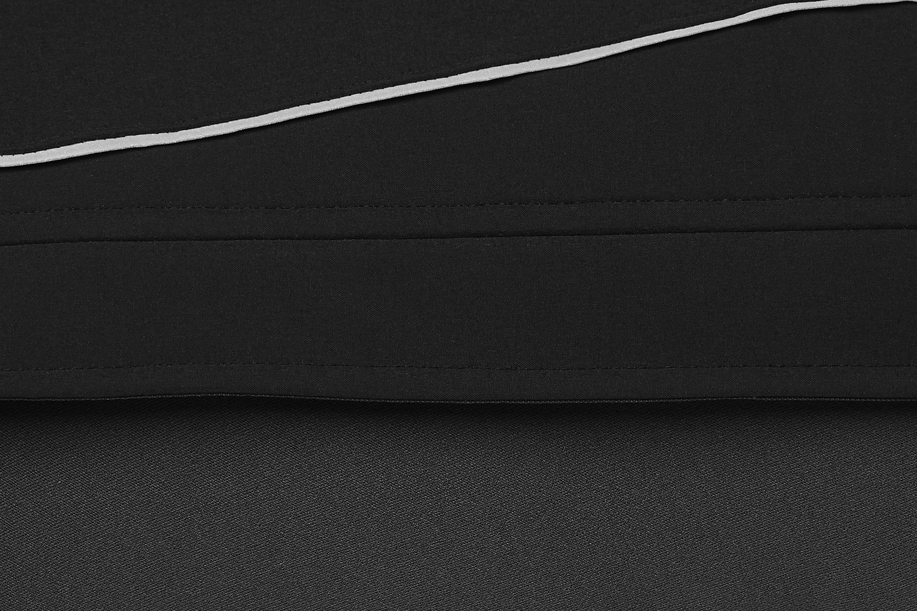 Obsidian Black (001)